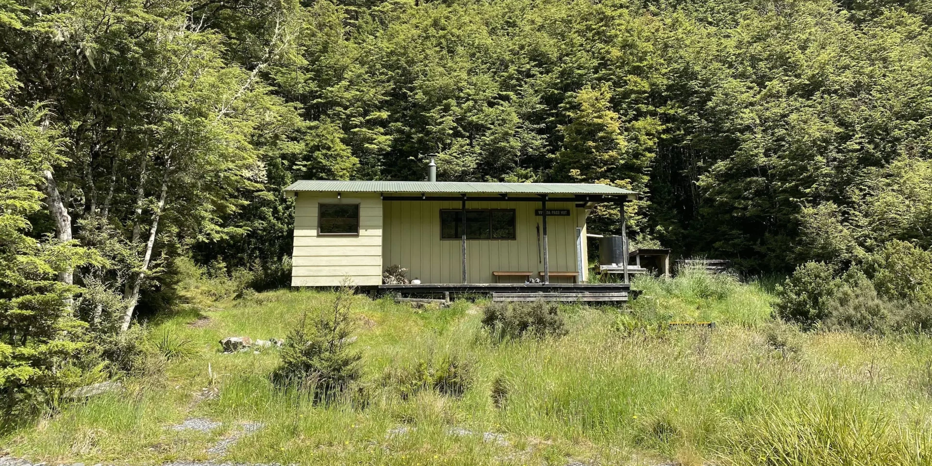Ada Pass Hut.CAN.Ali Middleton