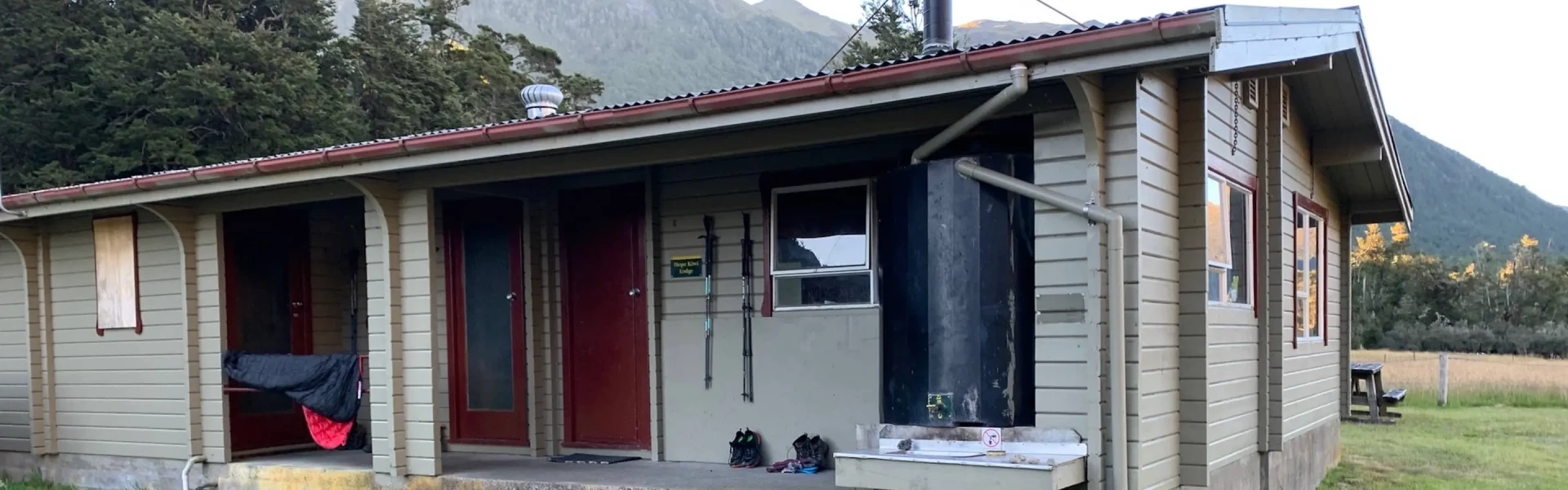 Hope Kiwi Lodge.CAN.Denis Stanton