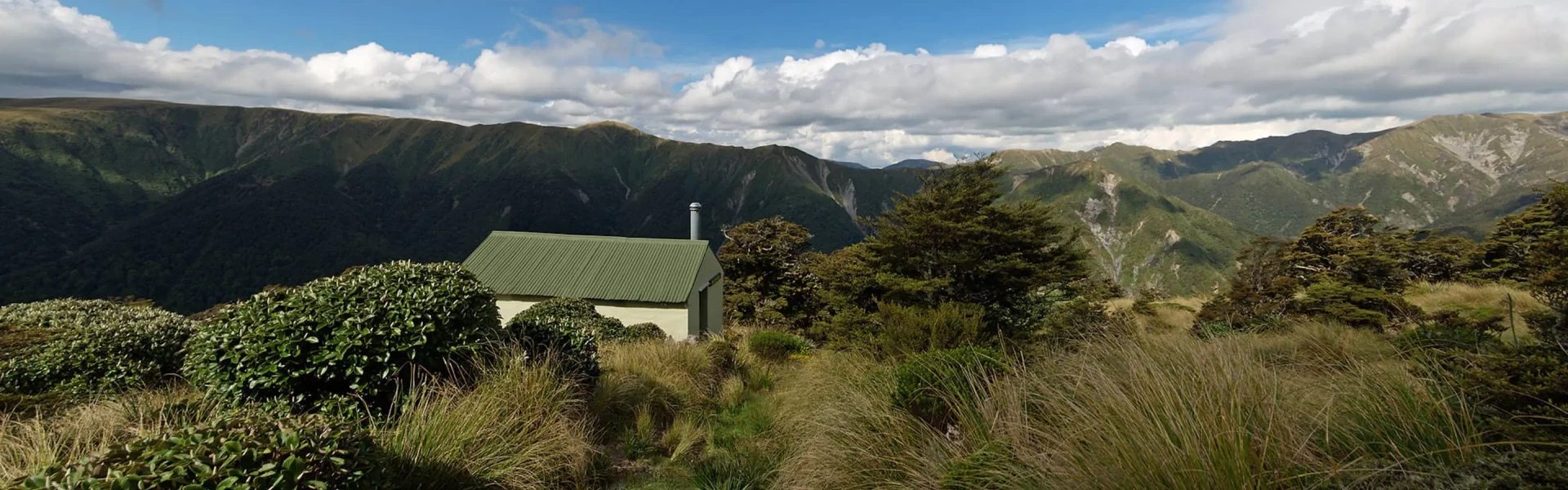 McKinnon Hut.MWTW.Jonathan Astin