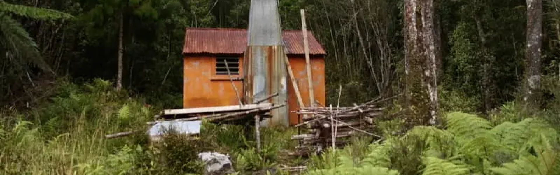 Mid Styx Hut.WTC.Hugh van Noorden