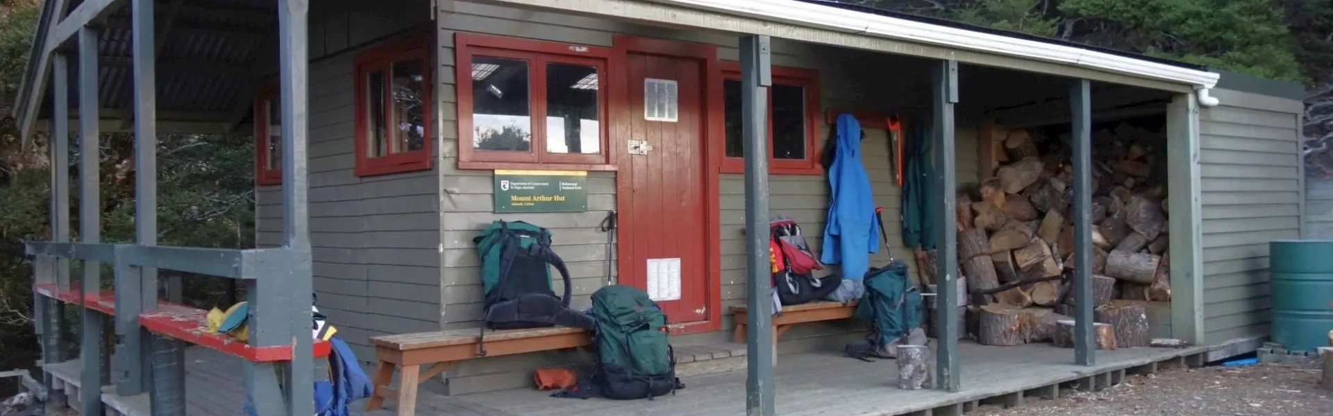 Mt Arthur Hut.NSNTAS.Jonty Crane