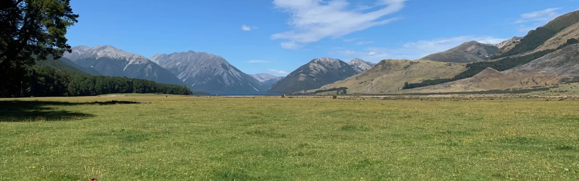 CAN.Hurunui swingbridge tracks routes.Denis Stanton