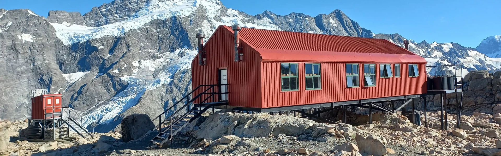 Mueller hut shop